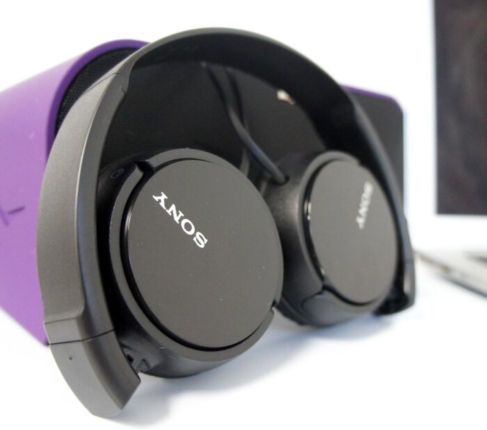 Sony ZX110 Over-Ear Dynamic Stereo Headphones (Black) - Image 9